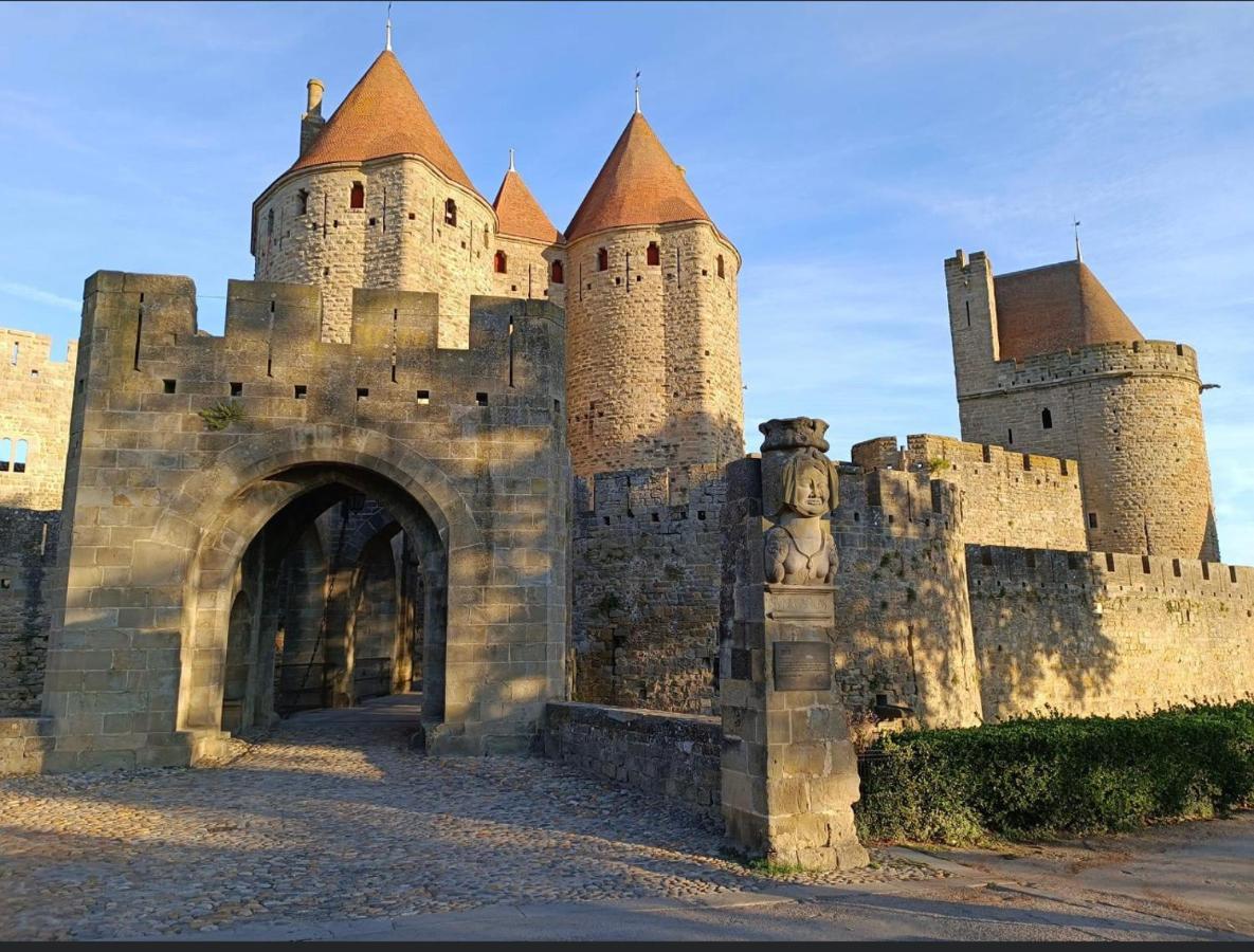 L'Oliveras Pezens ภายนอก รูปภาพ